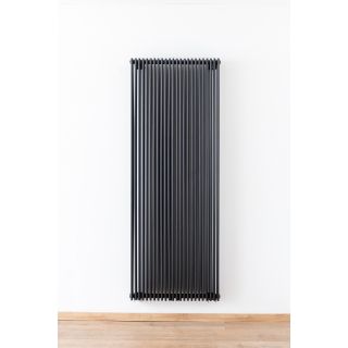 Sanifun design radiator Kyra 180 x 67,6 Zwart Dubbele. 1